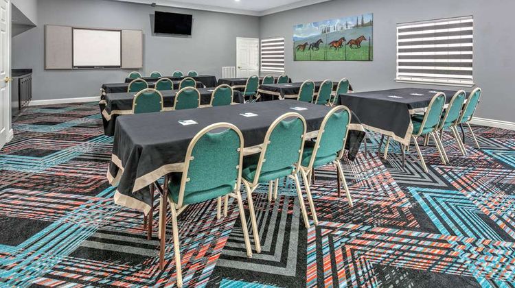 La Quinta Inn & Suites Weatherford Meeting