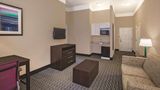 La Quinta Inn & Suites Beaumont West Suite