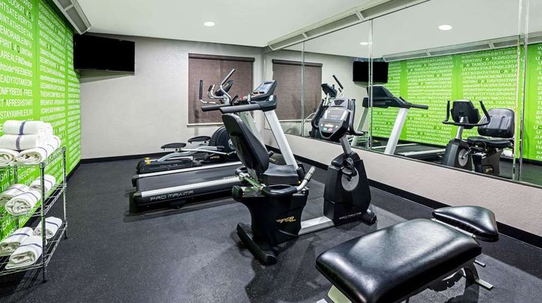 <b>La Quinta Inn & Suites Conroe Health</b>. Images powered by <a href="https://iceportal.shijigroup.com/" title="IcePortal" target="_blank">IcePortal</a>.