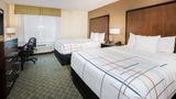 La Quinta Inn & Suites Portland Airport Suite