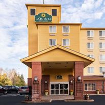 La Quinta Inn & Suites Portland Airport