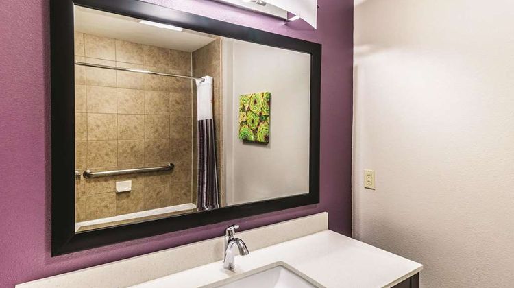 La Quinta Inn & Suites Mission Room