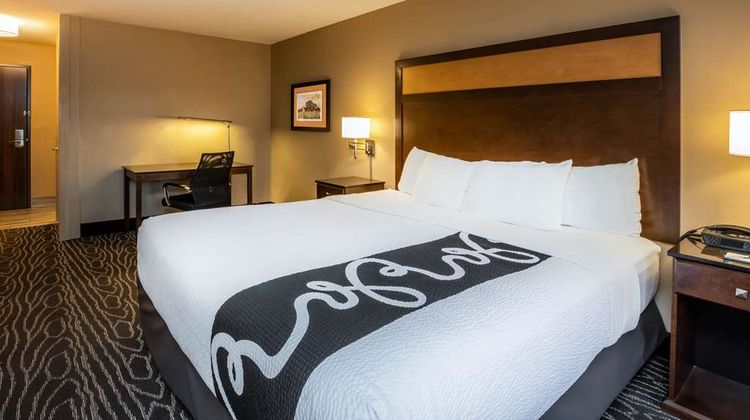 La Quinta Inn & Suites Eugene Suite
