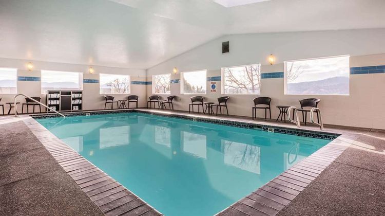 La Quinta Inn & Suites Grants Pass Pool