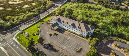 La Quinta Inn & Suites Newport Exterior