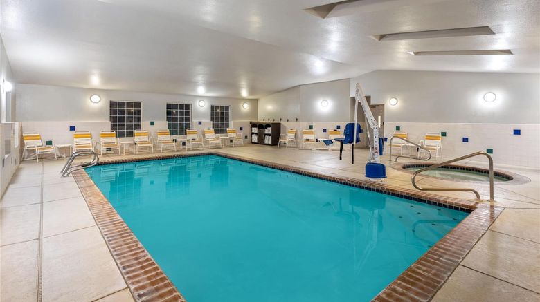 <b>La Quinta Inn & Suites Spokane Valley Pool</b>. Images powered by <a href="https://iceportal.shijigroup.com/" title="IcePortal" target="_blank">IcePortal</a>.