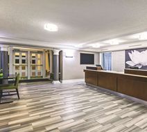 La Quinta Inn Midland Lobby