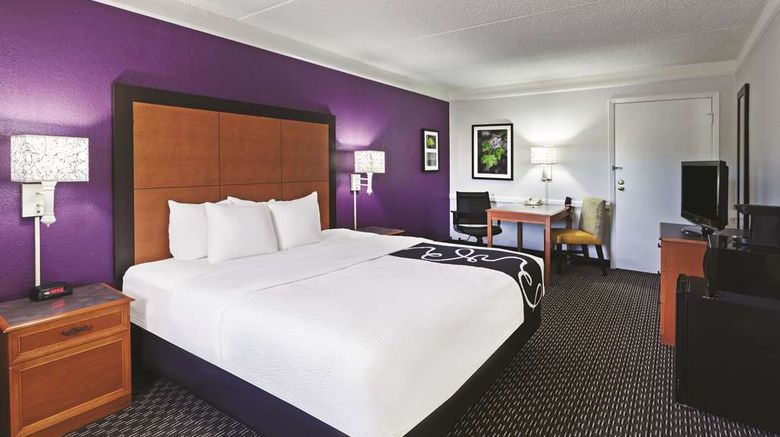 <b>La Quinta Inn Midland Room</b>. Images powered by <a href="https://iceportal.shijigroup.com/" title="IcePortal" target="_blank">IcePortal</a>.