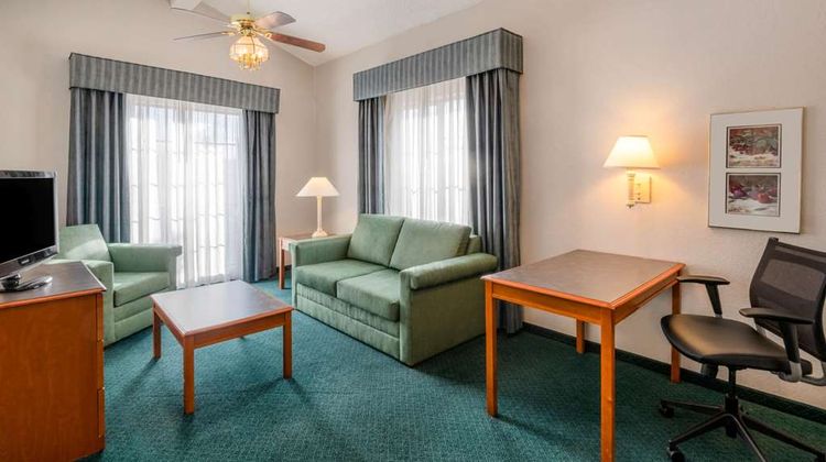La Quinta Inn Farmington Suite