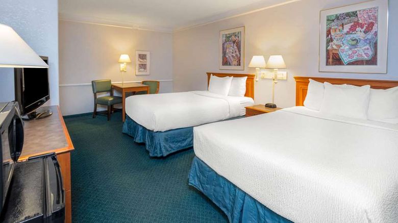 <b>La Quinta Inn Farmington Room</b>. Images powered by <a href="https://iceportal.shijigroup.com/" title="IcePortal" target="_blank">IcePortal</a>.