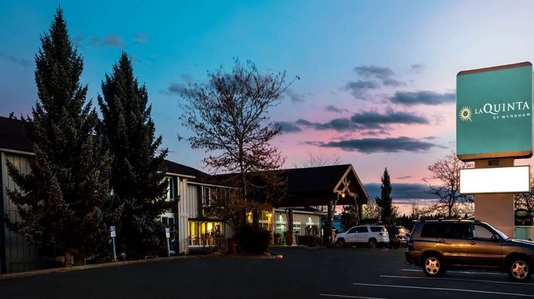 La Quinta Inn Bend Exterior