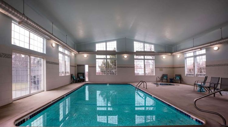 La Quinta Inn Bend Pool