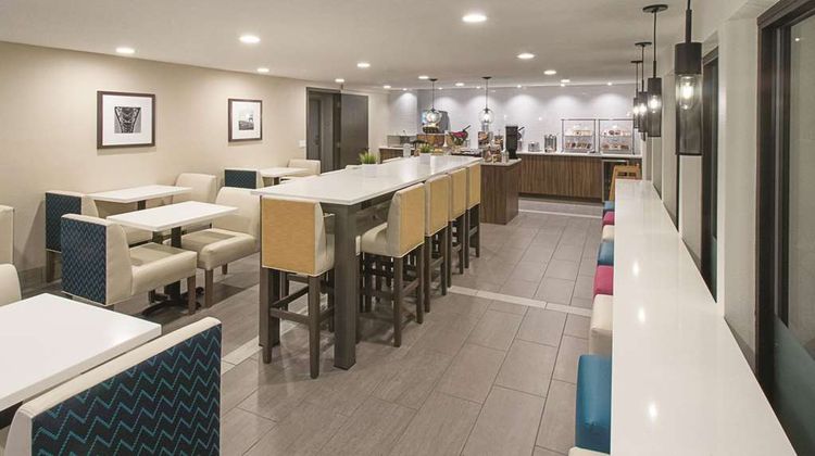 La Quinta Inn & Suites Portland NW Restaurant