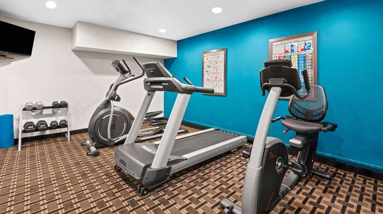 La Quinta Inn & Suites Portland NW Health