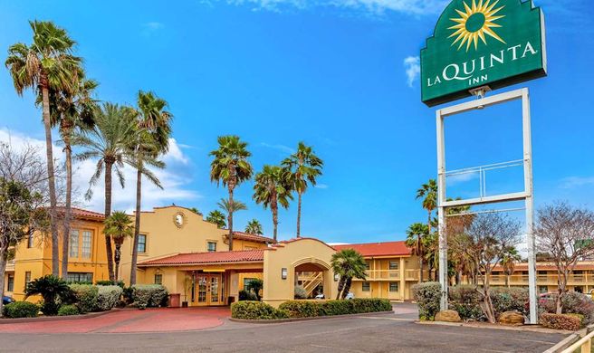La Quinta Inn Laredo I-35 Exterior