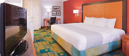 Baymont by Wyndham Lubbock Civic Center Room