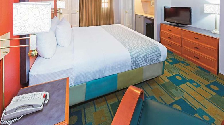 <b>Baymont by Wyndham Lubbock Civic Center Suite</b>. Images powered by <a href="https://iceportal.shijigroup.com/" title="IcePortal" target="_blank">IcePortal</a>.