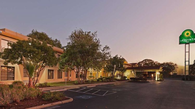 La Quinta Inn Austin Oltorf Exterior