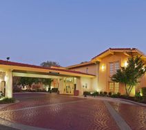 La Quinta Inn Austin Oltorf Exterior