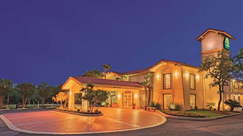 <b>La Quinta Inn San Antonio Lackland Exterior</b>. Images powered by <a href="https://iceportal.shijigroup.com/" title="IcePortal" target="_blank">IcePortal</a>.