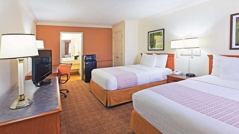<b>La Quinta Inn San Antonio Lackland Room</b>. Images powered by <a href="https://iceportal.shijigroup.com/" title="IcePortal" target="_blank">IcePortal</a>.