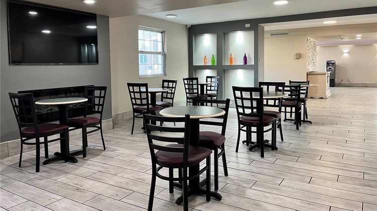 Baymont Indianapolis Airport Lynhurst Restaurant