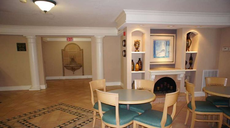 La Quinta Inn Tallahassee North Lobby
