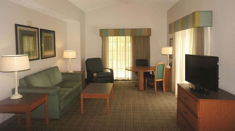 La Quinta Inn Tallahassee North Suite