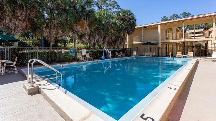 La Quinta Inn Tallahassee North Pool
