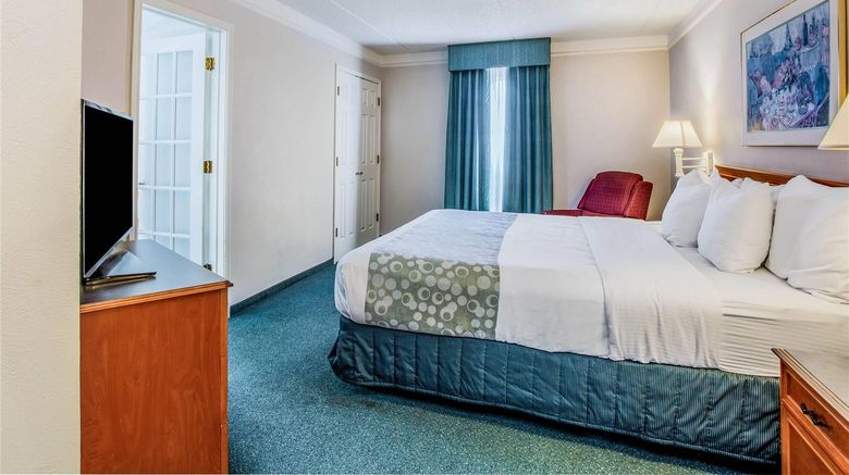 <b>Baymont by Wyndham Abilene Suite</b>. Images powered by <a href="https://iceportal.shijigroup.com/" title="IcePortal" target="_blank">IcePortal</a>.