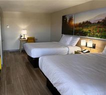 Days Inn by Wyndham Reno Room