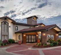 La Quinta Inn Columbus Airport Area Exterior