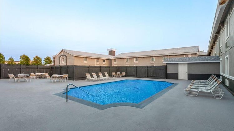 La Quinta Inn Champaign Pool