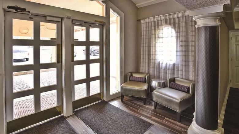 <b>La Quinta Inn by Wyndham Nashville South Lobby</b>. Images powered by <a href="https://iceportal.shijigroup.com/" title="IcePortal" target="_blank">IcePortal</a>.