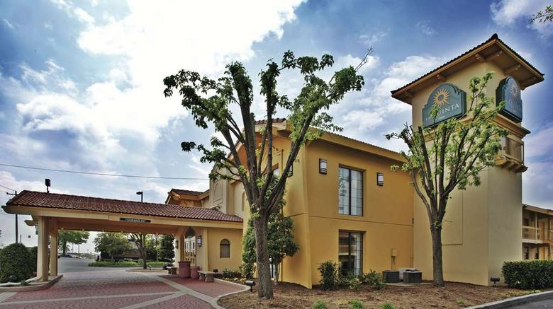 <b>La Quinta Inn by Wyndham Nashville South Exterior</b>. Images powered by <a href="https://iceportal.shijigroup.com/" title="IcePortal" target="_blank">IcePortal</a>.