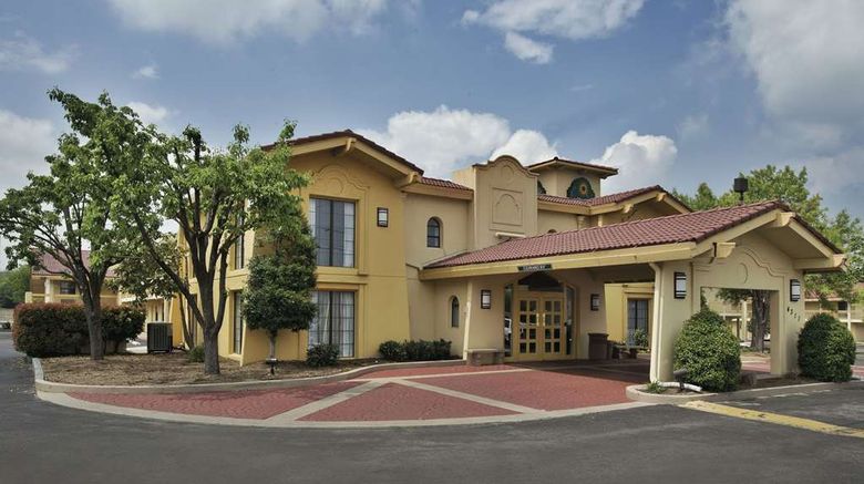 <b>La Quinta Inn by Wyndham Nashville South Exterior</b>. Images powered by <a href="https://iceportal.shijigroup.com/" title="IcePortal" target="_blank">IcePortal</a>.