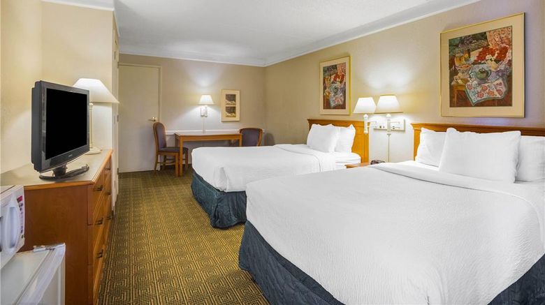 <b>Super 8 by Wyndham Eagle Pass Room</b>. Images powered by <a href="https://iceportal.shijigroup.com/" title="IcePortal" target="_blank">IcePortal</a>.