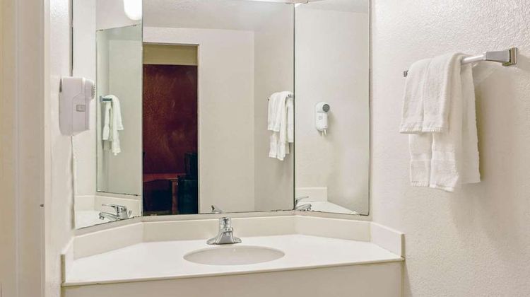 La Quinta Inn Victoria Room