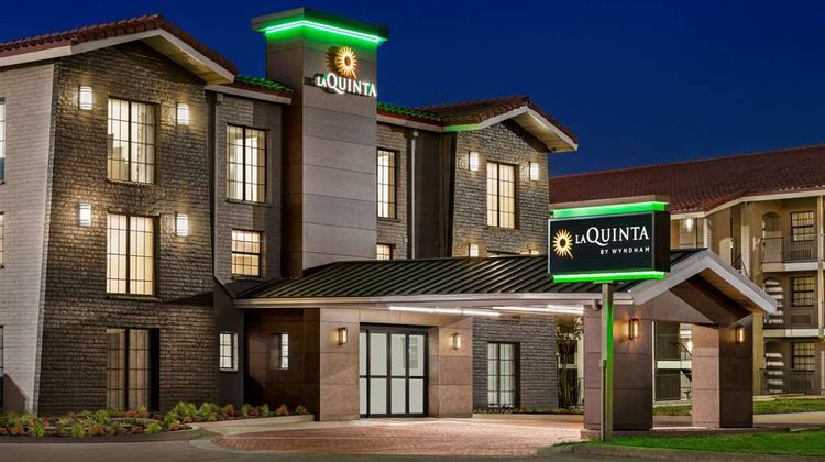 La Quinta Inn Temple Exterior