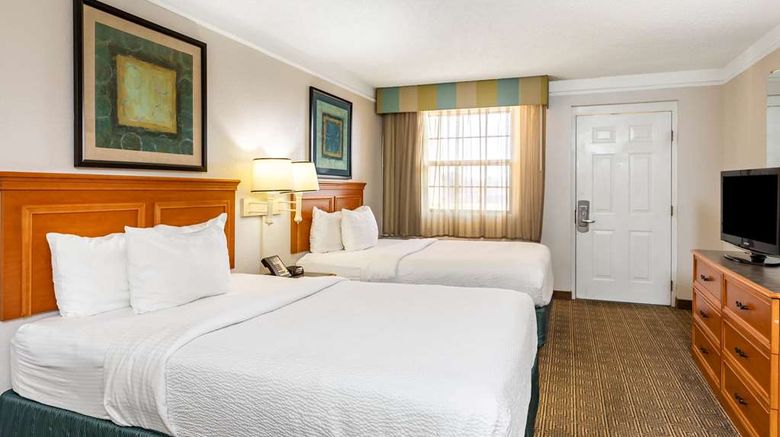 <b>La Quinta Inn El Paso West Room</b>. Images powered by <a href="https://iceportal.shijigroup.com/" title="IcePortal" target="_blank">IcePortal</a>.
