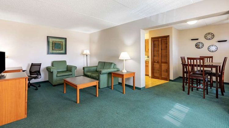 La Quinta Inn El Paso West Suite