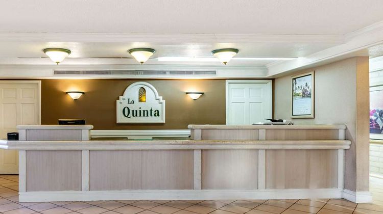 La Quinta Inn El Paso West Lobby
