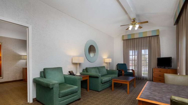La Quinta Inn Tampa Bay Airport Suite