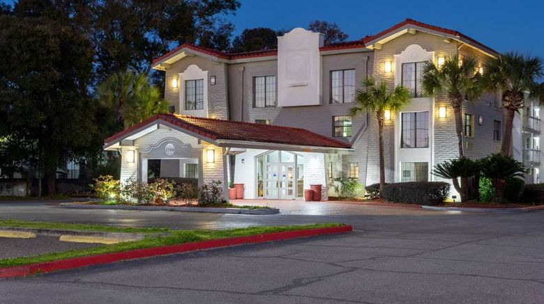 <b>La Quinta Inn Pensacola Exterior</b>. Images powered by <a href="https://iceportal.shijigroup.com/" title="IcePortal" target="_blank">IcePortal</a>.