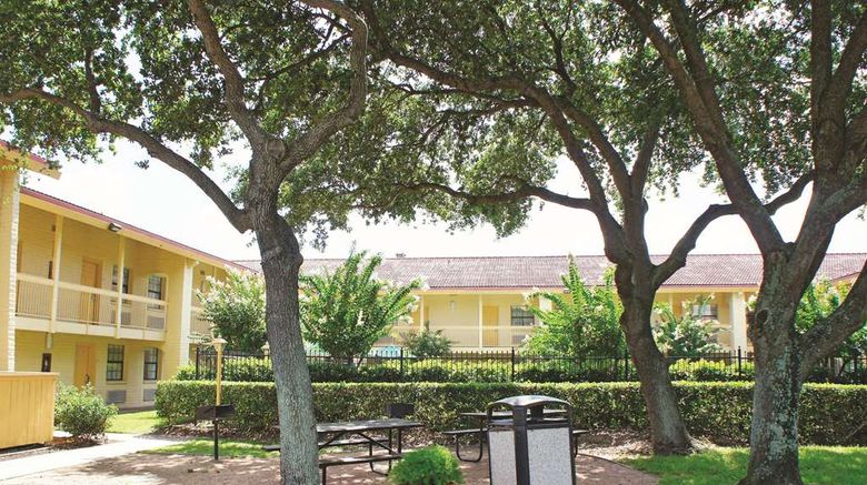 <b>Baymont by Wyndham Houston La Porte Other</b>. Images powered by <a href="https://iceportal.shijigroup.com/" title="IcePortal" target="_blank">IcePortal</a>.