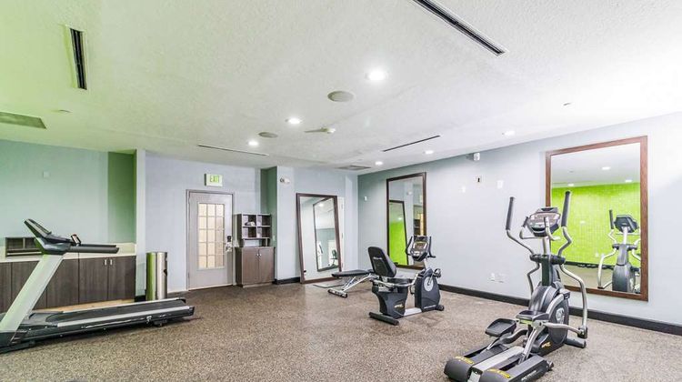 La Quinta Inn & Suites Tomball Health