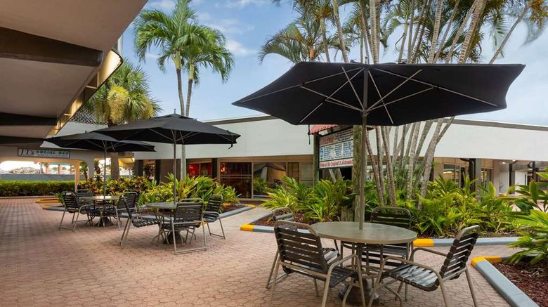 <b>La Quinta Inn Cocoa Beach-Port Canaveral Restaurant</b>. Images powered by <a href="https://iceportal.shijigroup.com/" title="IcePortal" target="_blank">IcePortal</a>.