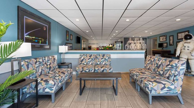 <b>La Quinta Inn Cocoa Beach-Port Canaveral Lobby</b>. Images powered by <a href="https://iceportal.shijigroup.com/" title="IcePortal" target="_blank">IcePortal</a>.