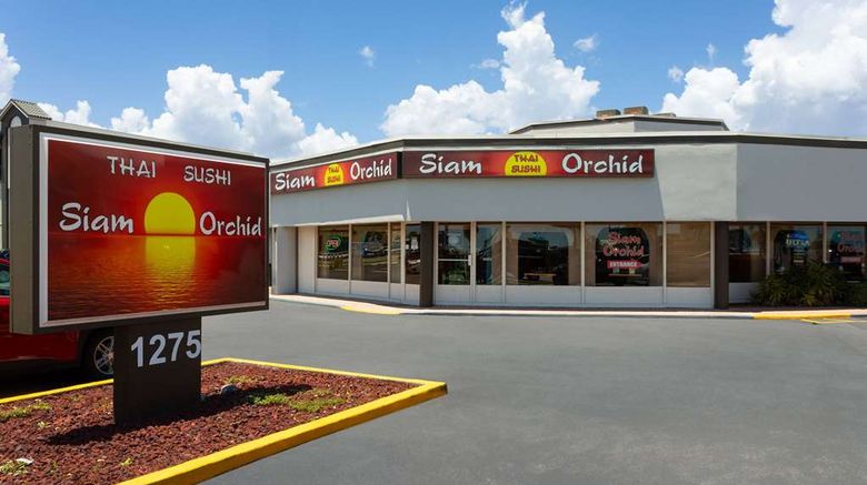 <b>La Quinta Inn Cocoa Beach-Port Canaveral Restaurant</b>. Images powered by <a href="https://iceportal.shijigroup.com/" title="IcePortal" target="_blank">IcePortal</a>.