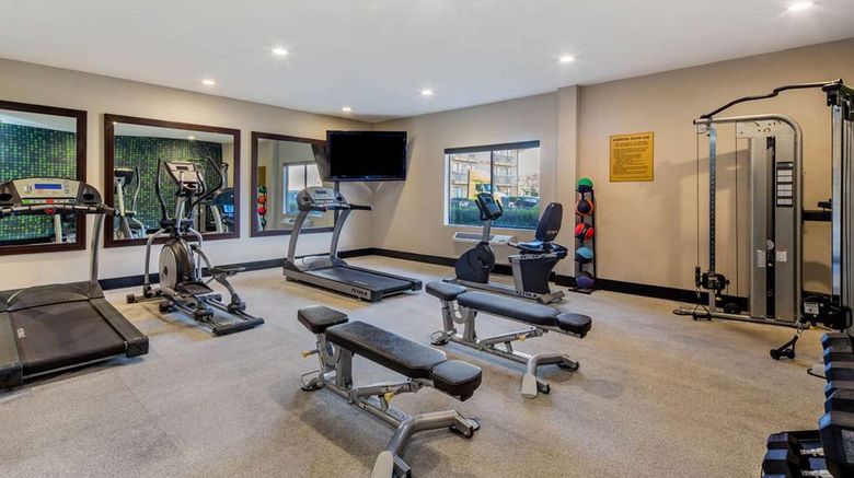 <b>La Quinta Inn & Suites Oakland - Hayward Health</b>. Images powered by <a href="https://iceportal.shijigroup.com/" title="IcePortal" target="_blank">IcePortal</a>.